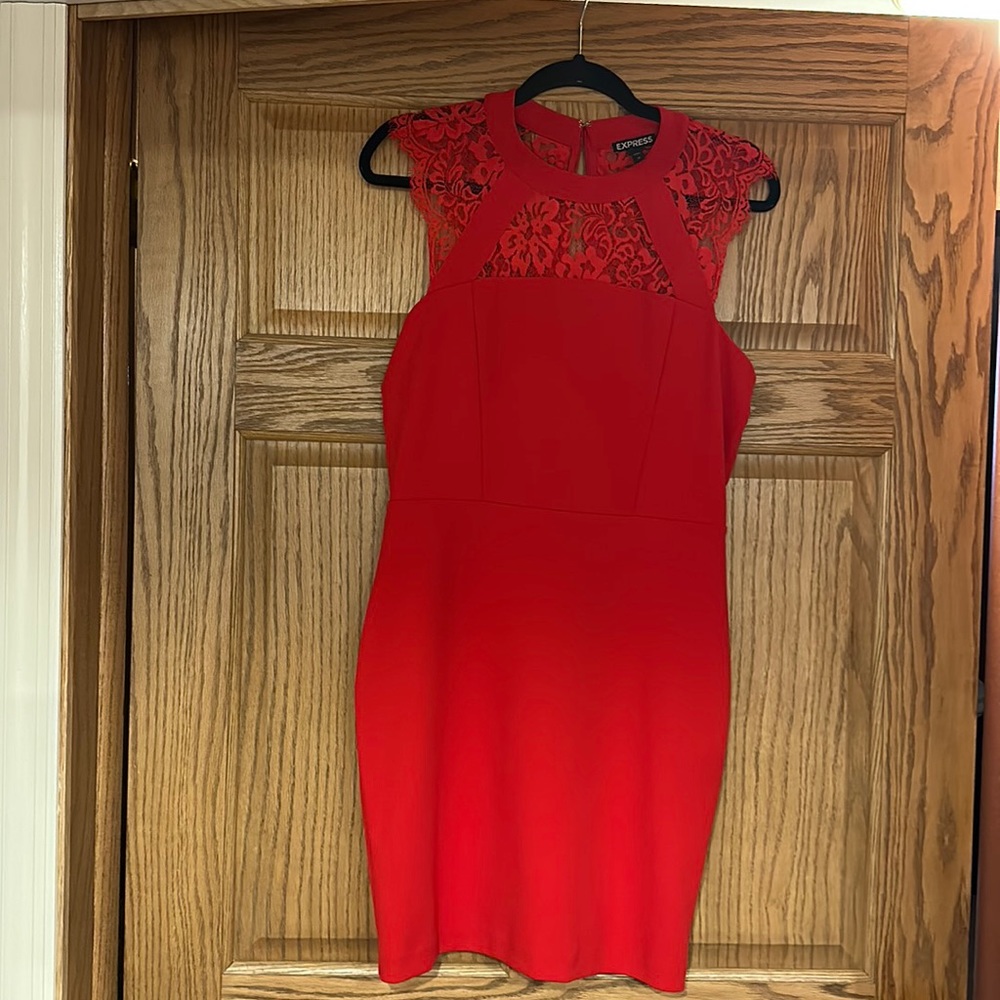 Women’s dress